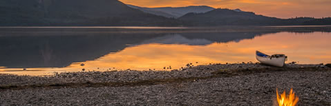 Sunset on the shore of Derwentwater